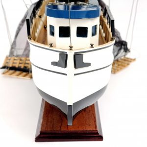 13.5" X 25" X 22" Shrimp Boat