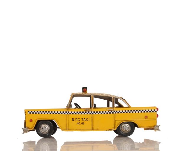New York Taxi Sculpture - Image 2