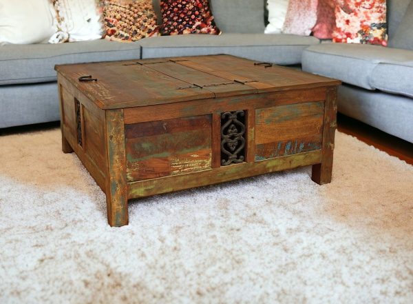 40" Rustic Brown Reclaimed Wood Square Lift Top Coffee Table - Image 2